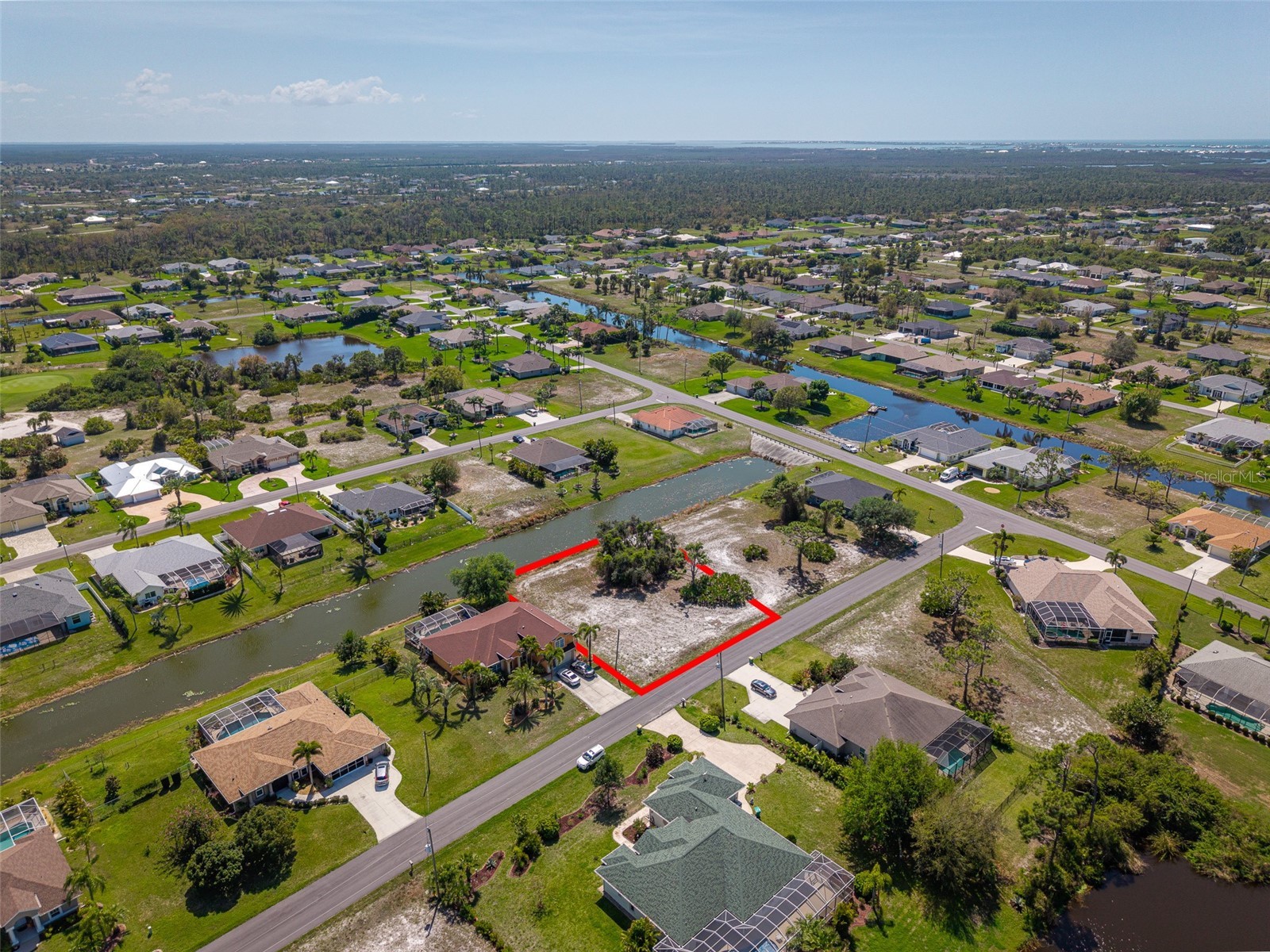 47 Medalist Lane Rotonda West FL 33947 A4685903 image4