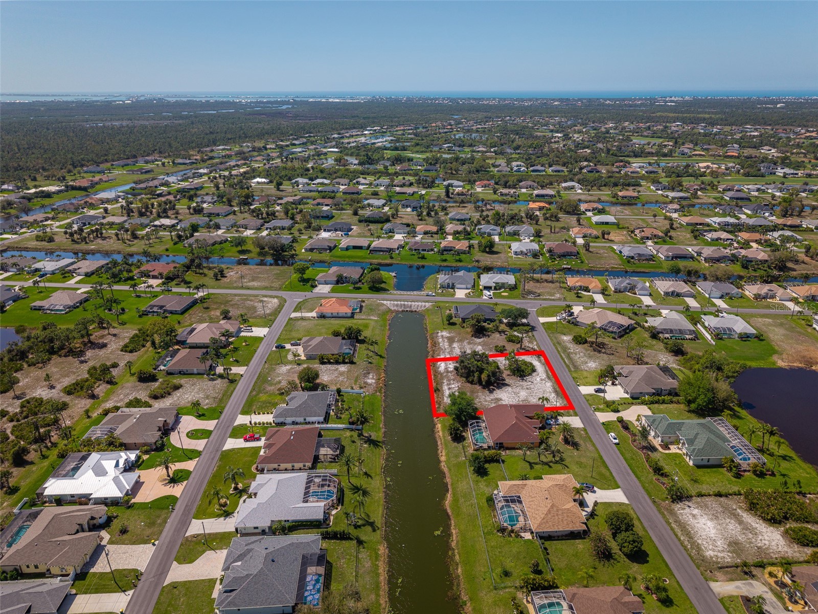 47 Medalist Lane Rotonda West FL 33947 A4685903 image5