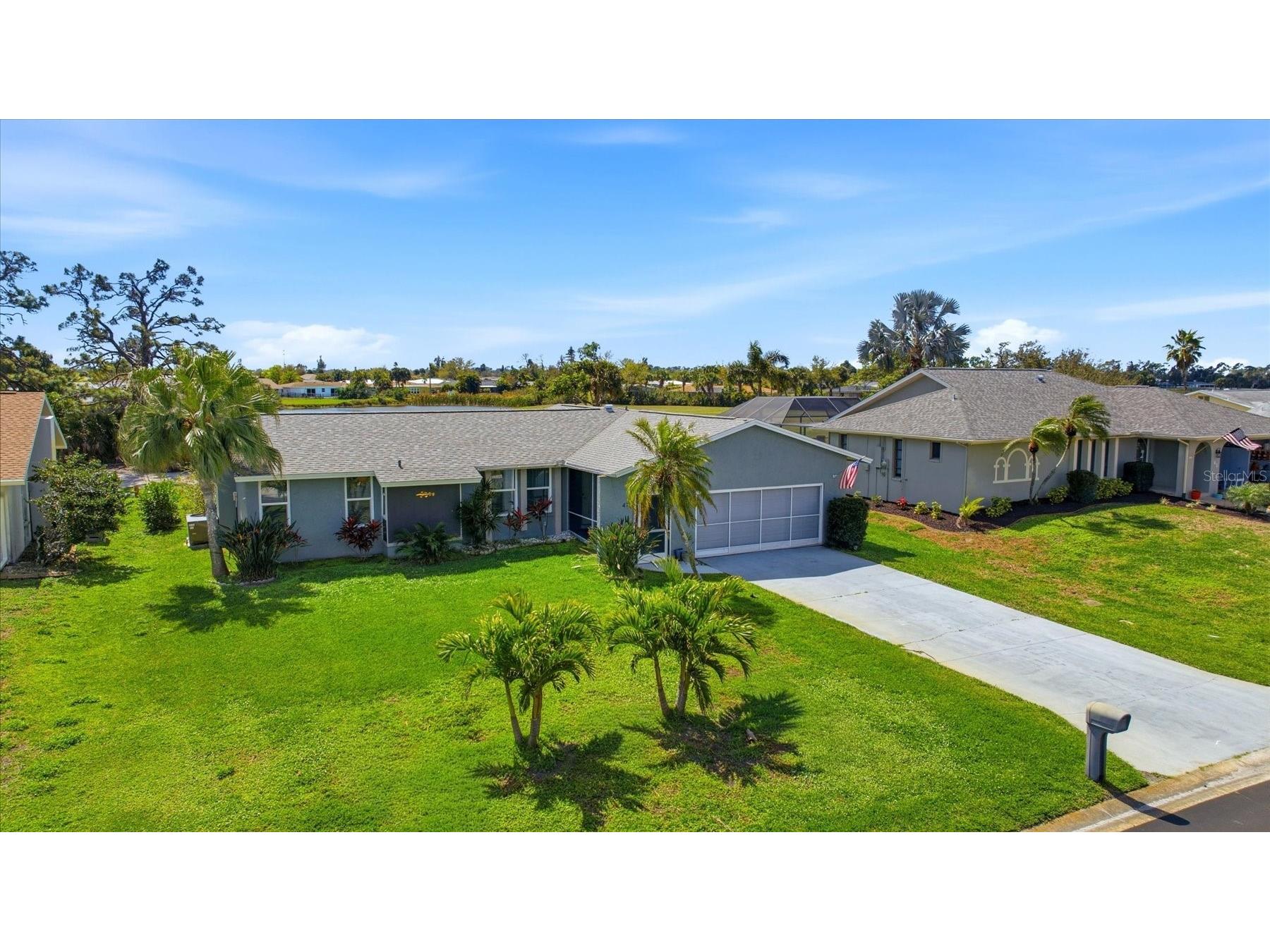 47 Oakland Hills Place Rotonda West FL 33947 D6146545 image1