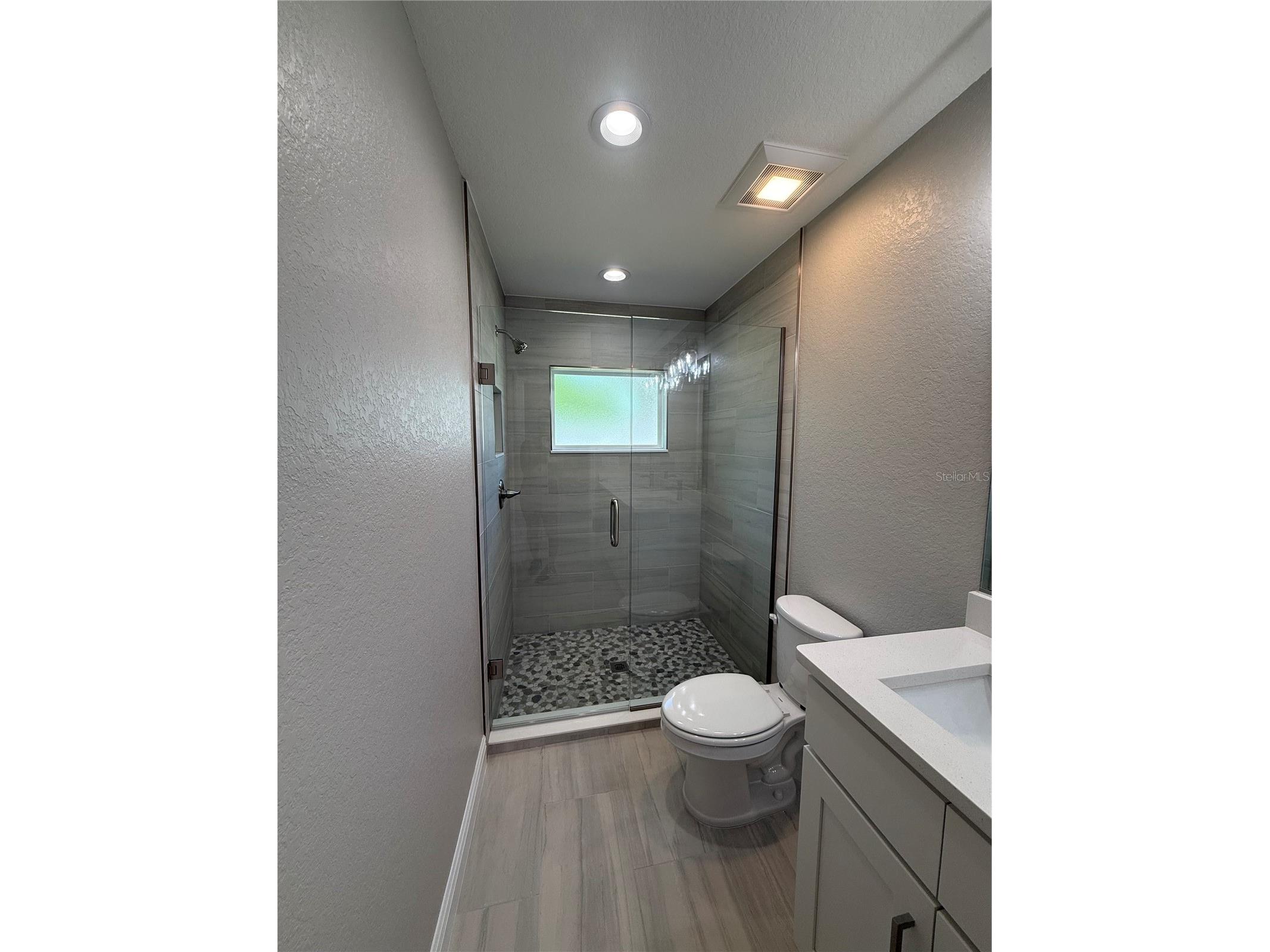 47 Pine Radial Ocala FL 34472 OM723794 image30