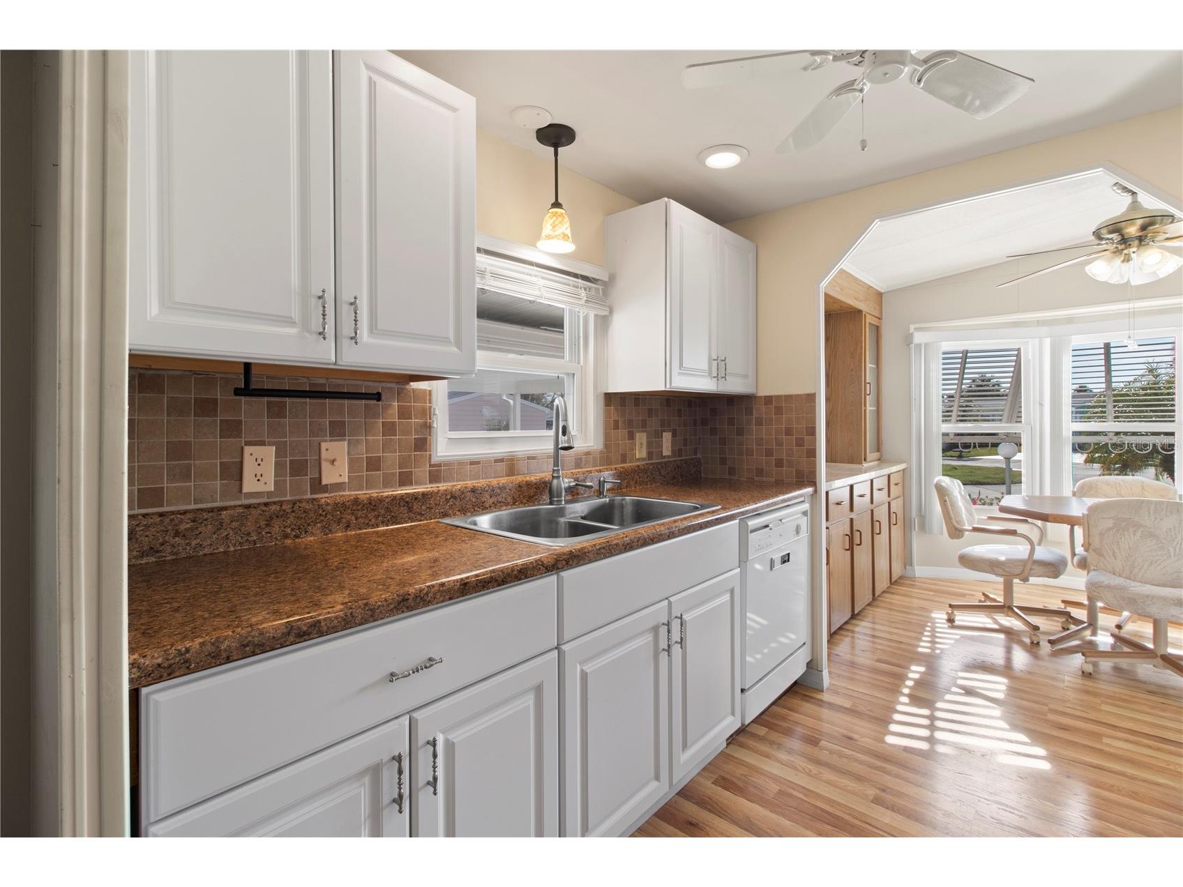 47 Quail Court Ellenton FL 34222 A4683776 image11
