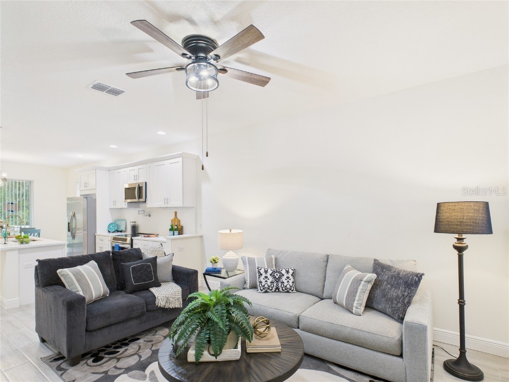 47 Sequoia Loop Ocklawaha FL 32179 OM695275 image3