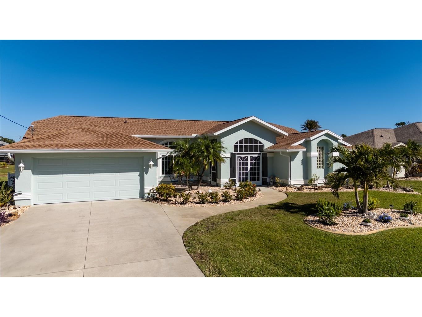 47 Sportsman Lane Rotonda West FL 33947 D6139521 image1