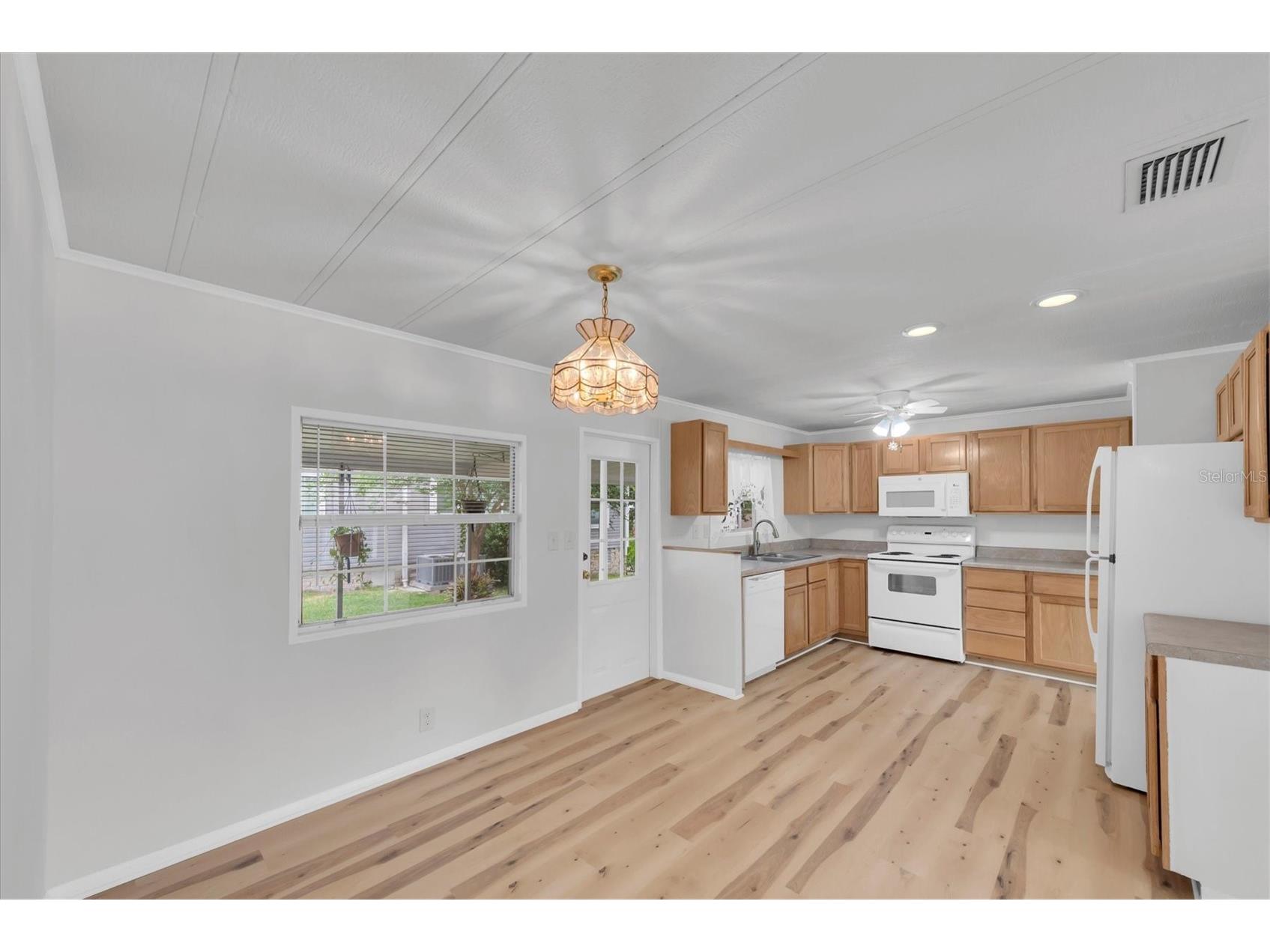 47 Sugar Bear Drive #9 Safety Harbor FL 34695 TB8518286 image8