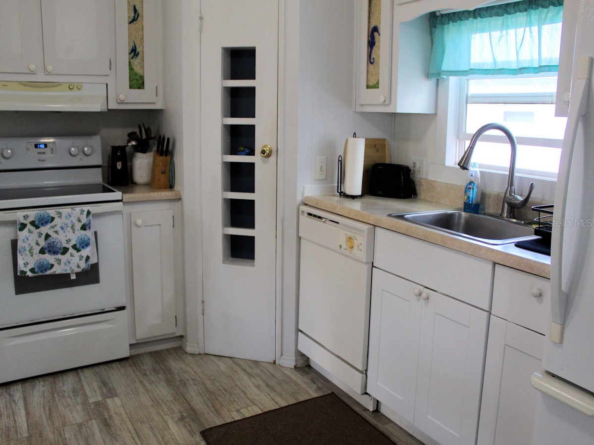 47 Thatch Palm Street W Largo FL 33770 TB8494459 image2