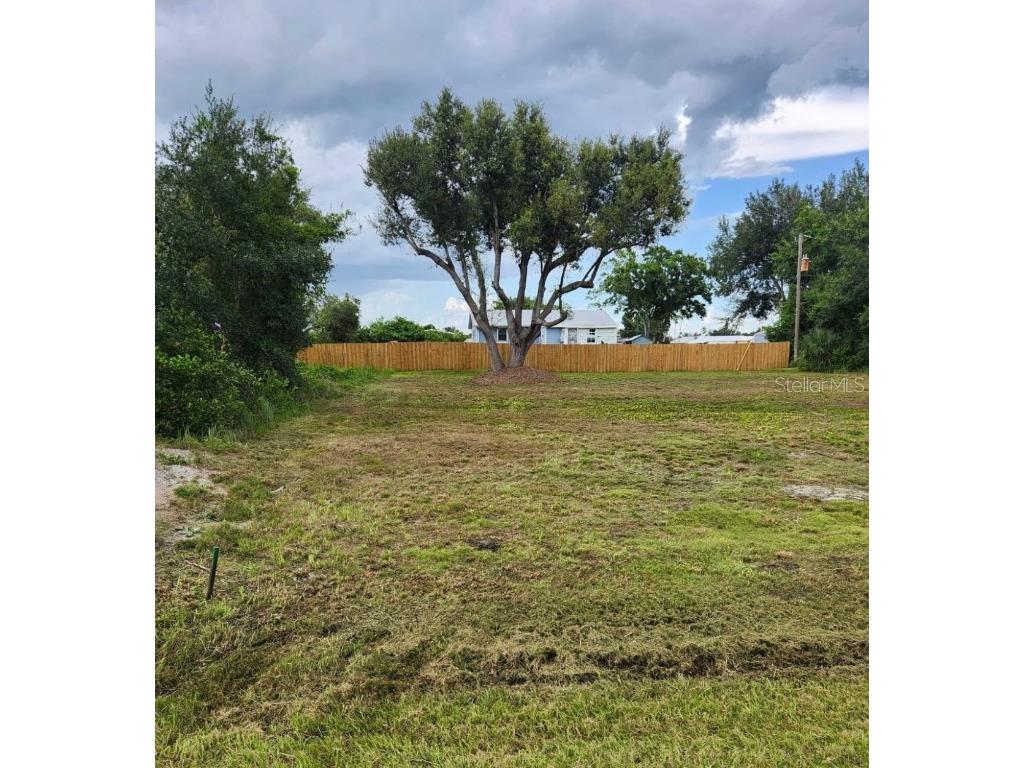 47 Vine Circle Punta Gorda FL 33982 C7514086 image1