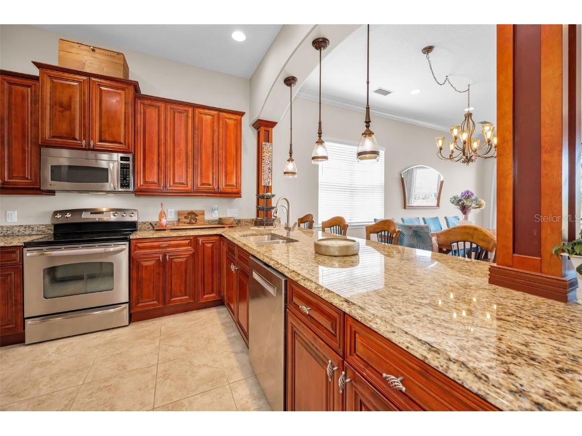 47 W Morgan Street Tarpon Springs FL 34689 TB8367587 image11