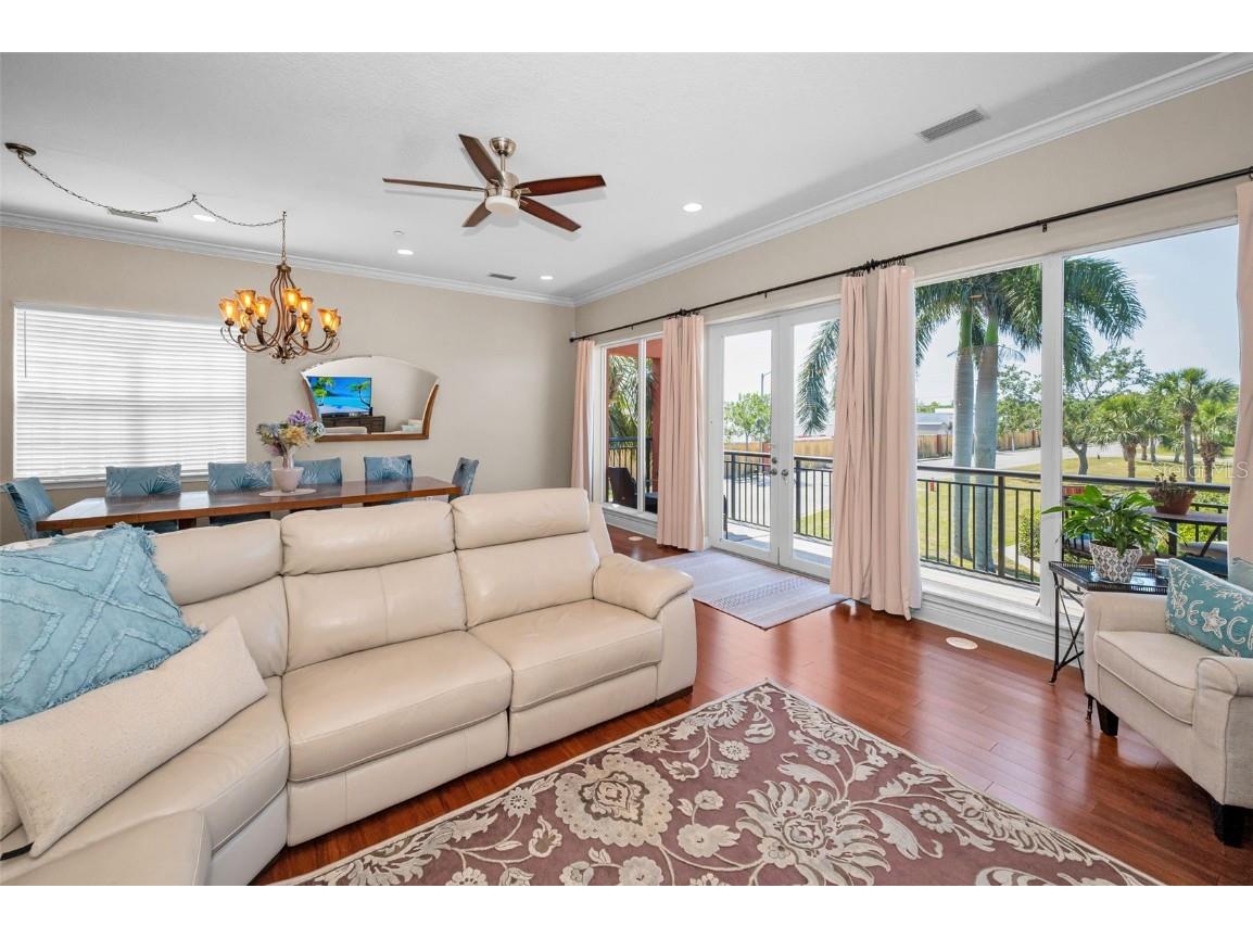 47 W Morgan Street Tarpon Springs FL 34689 TB8367587 image19