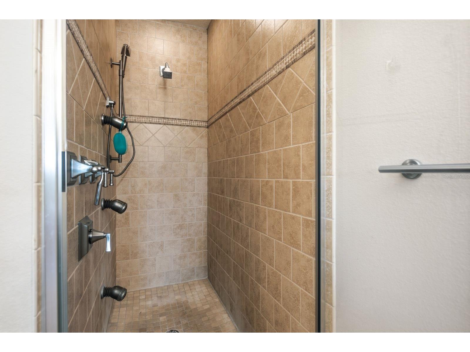 47 W Morgan Street Tarpon Springs FL 34689 TB8517702 image33
