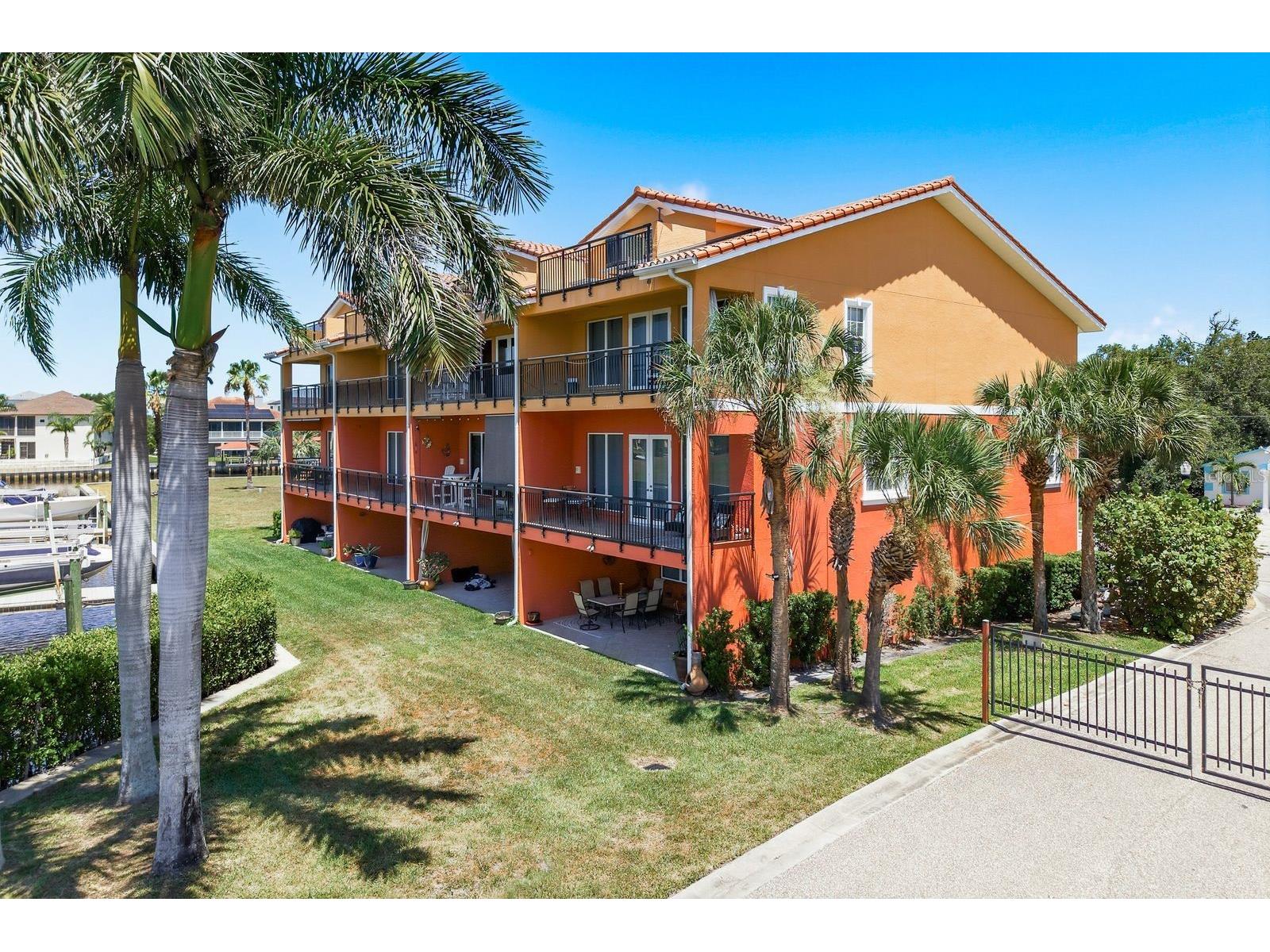 47 W Morgan Street Tarpon Springs FL 34689 TB8517702 image47