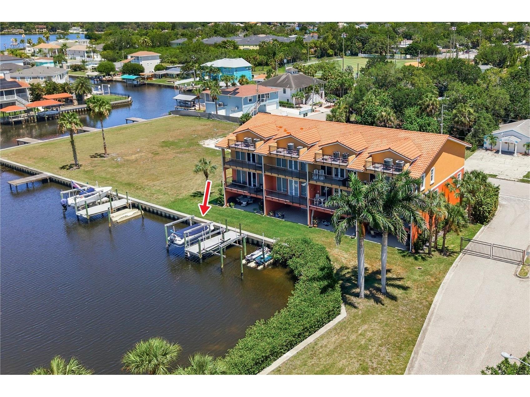 47 W Morgan Street Tarpon Springs FL 34689 TB8517702 image49