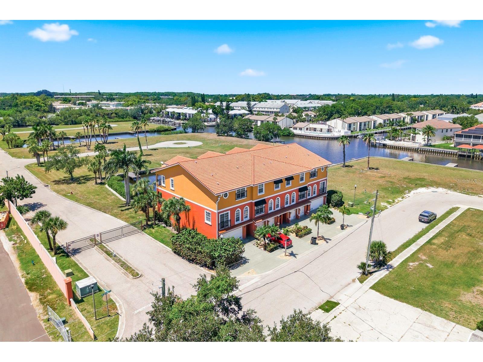 47 W Morgan Street Tarpon Springs FL 34689 TB8517702 image51