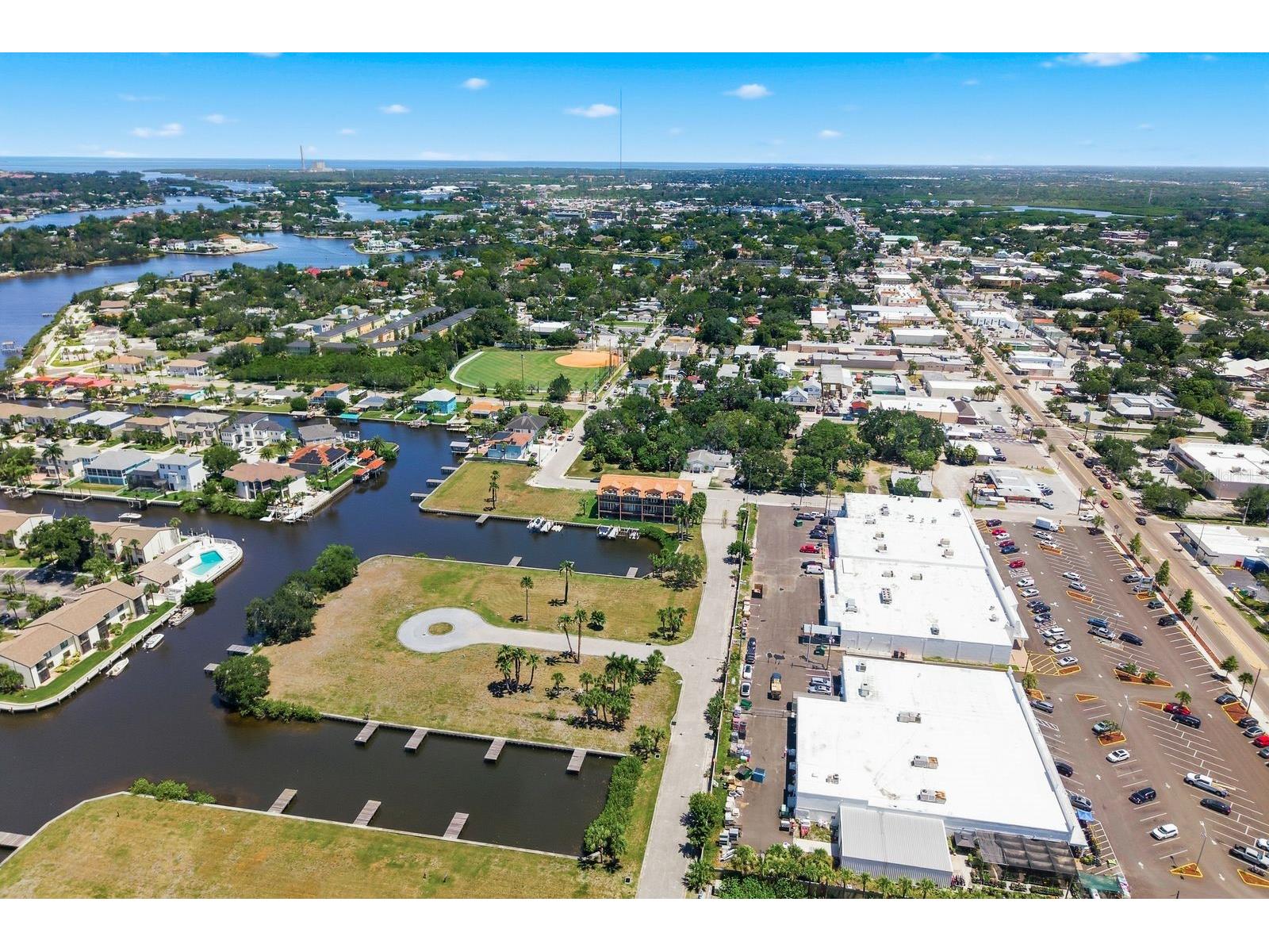 47 W Morgan Street Tarpon Springs FL 34689 TB8517702 image53