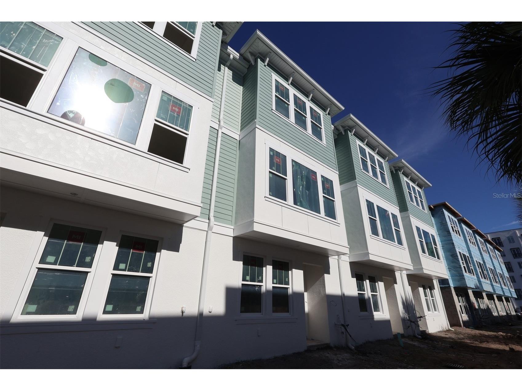 470 31st Way N Saint Petersburg FL 33713 TB8494876 image2
