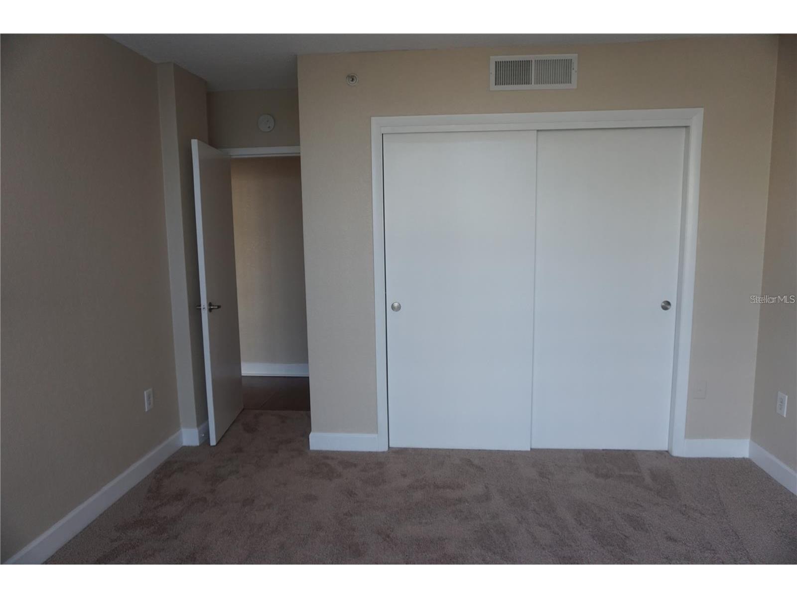 470 3rd Street S #309 Saint Petersburg FL 33701 TB8507631 image17