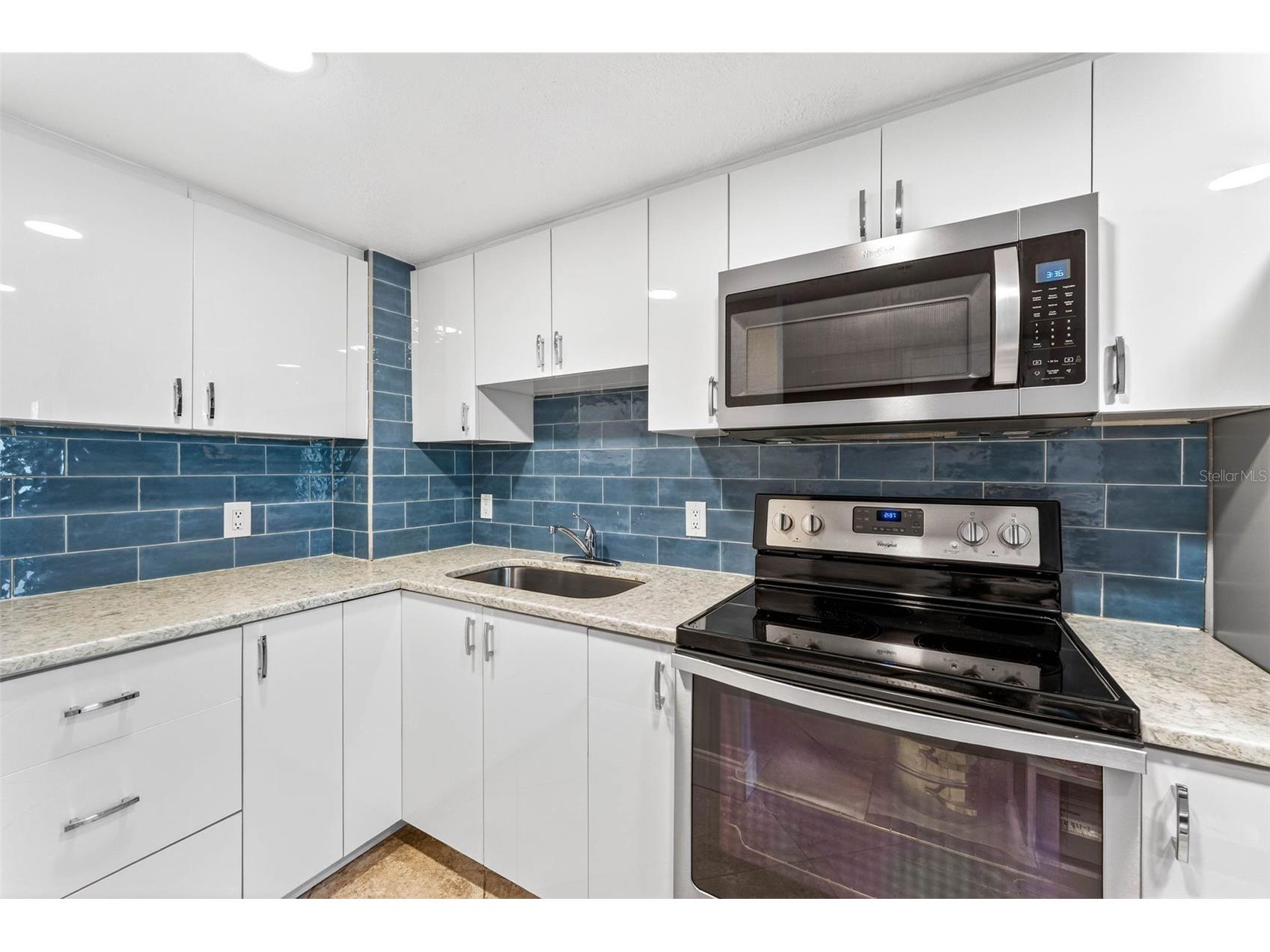 470 3rd Street S #318 Saint Petersburg FL 33701 W7884389 image15