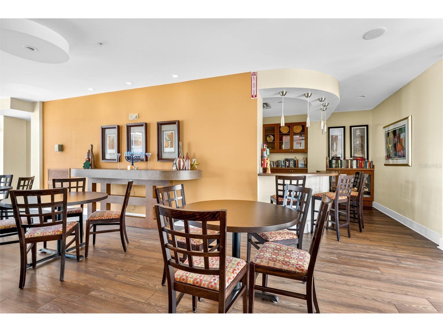 470 3rd Street S #318 Saint Petersburg FL 33701 W7884389 image36