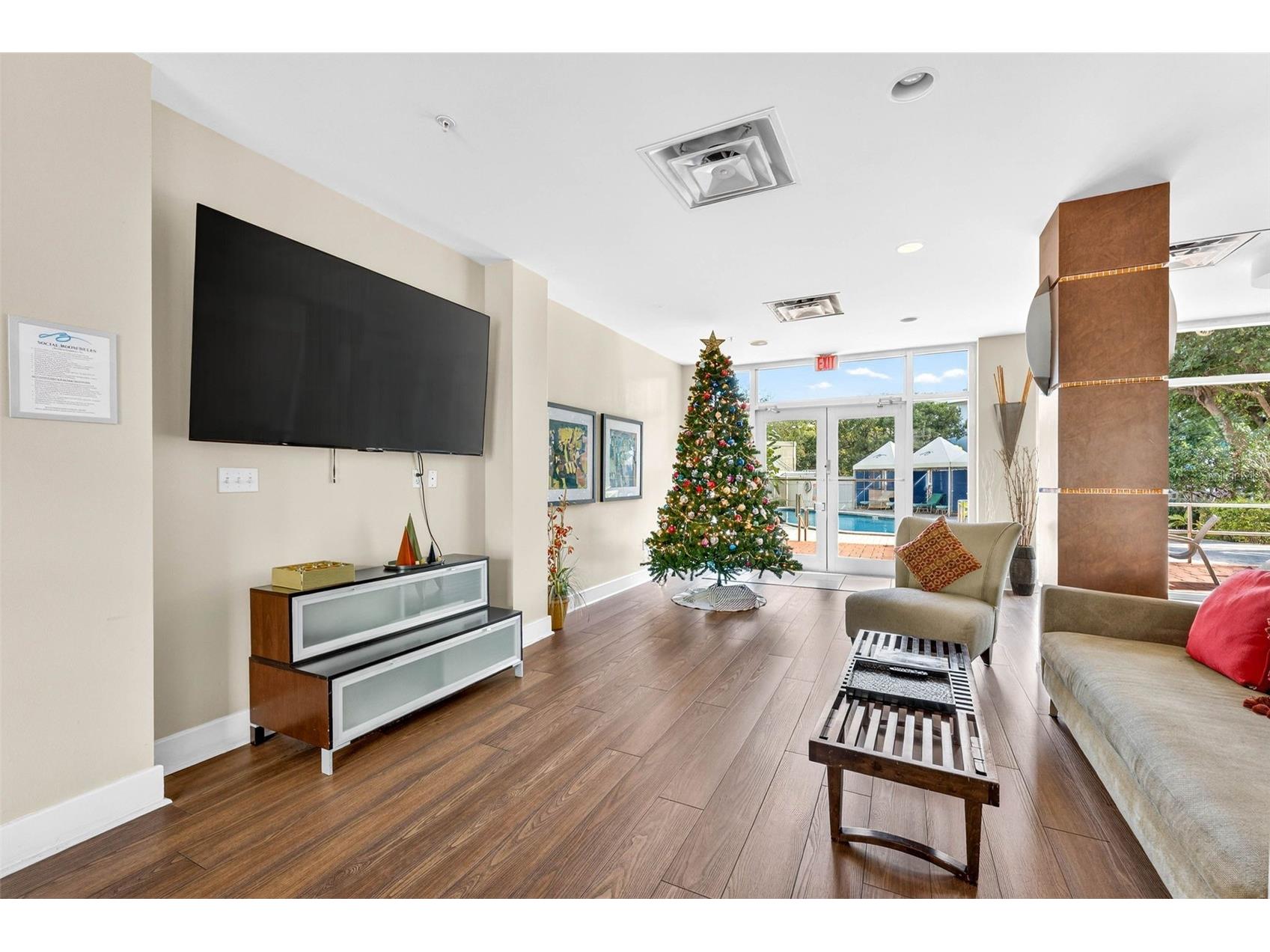470 3rd Street S #318 Saint Petersburg FL 33701 W7884389 image8