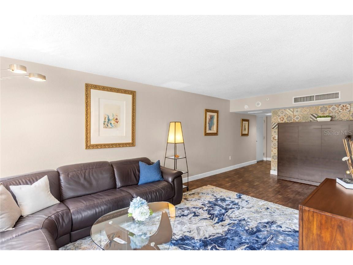 470 3rd Street S #322 Saint Petersburg FL 33701 TB8438583 image4