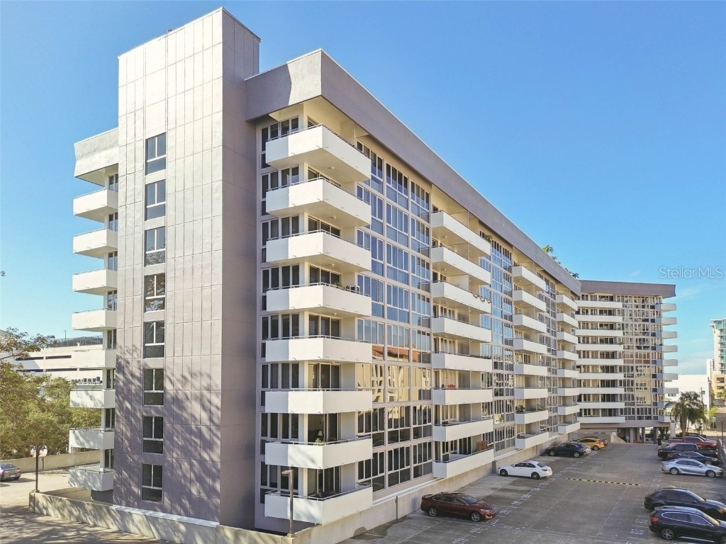 470 3rd Street S #405 Saint Petersburg FL 33701 TB8332216 image37