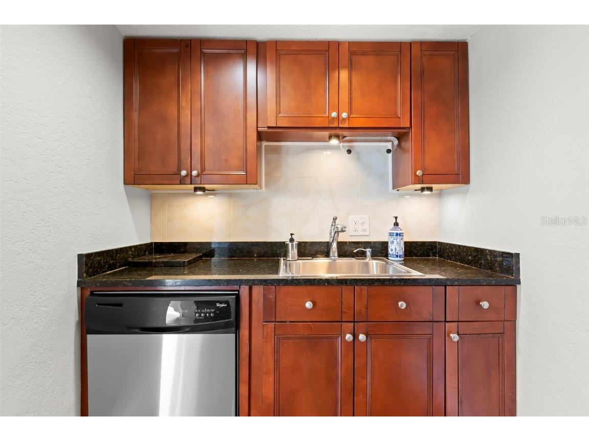 470 3rd Street S #921 Saint Petersburg FL 33701 TB8447987 image16