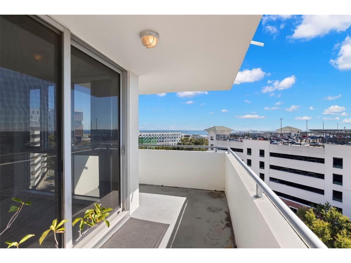 470 3rd Street S #921 Saint Petersburg FL 33701 TB8447987 image8