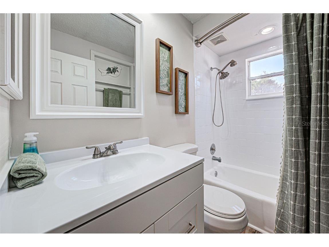 470 Leach Street Englewood FL 34223 A4640194 image27