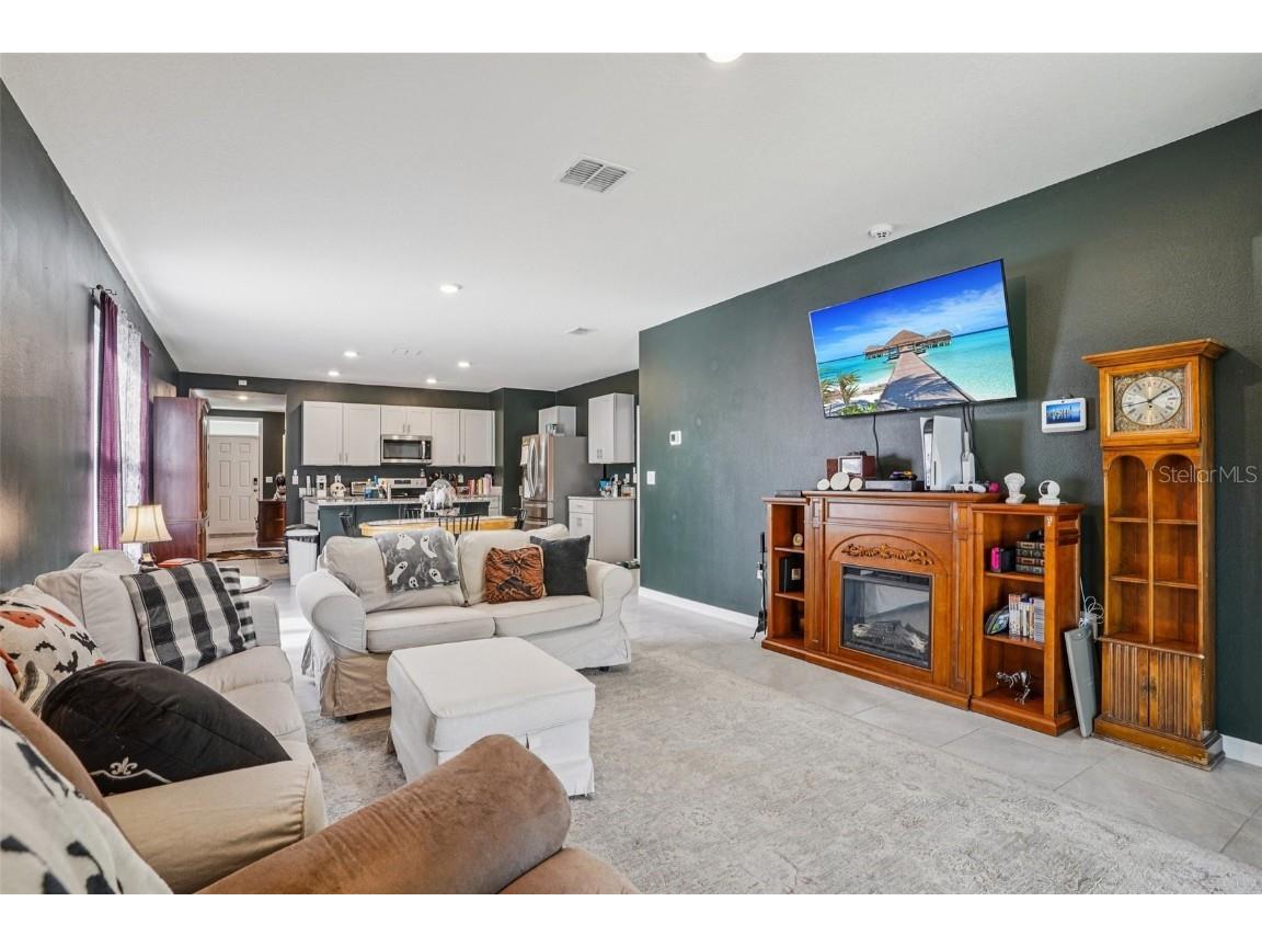 470 Liu Lane Deland FL 32724 V4945967 image11