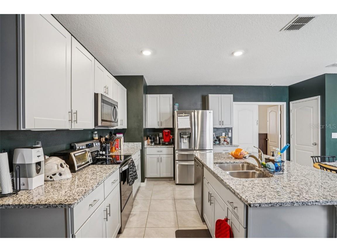 470 Liu Lane Deland FL 32724 V4945967 image18