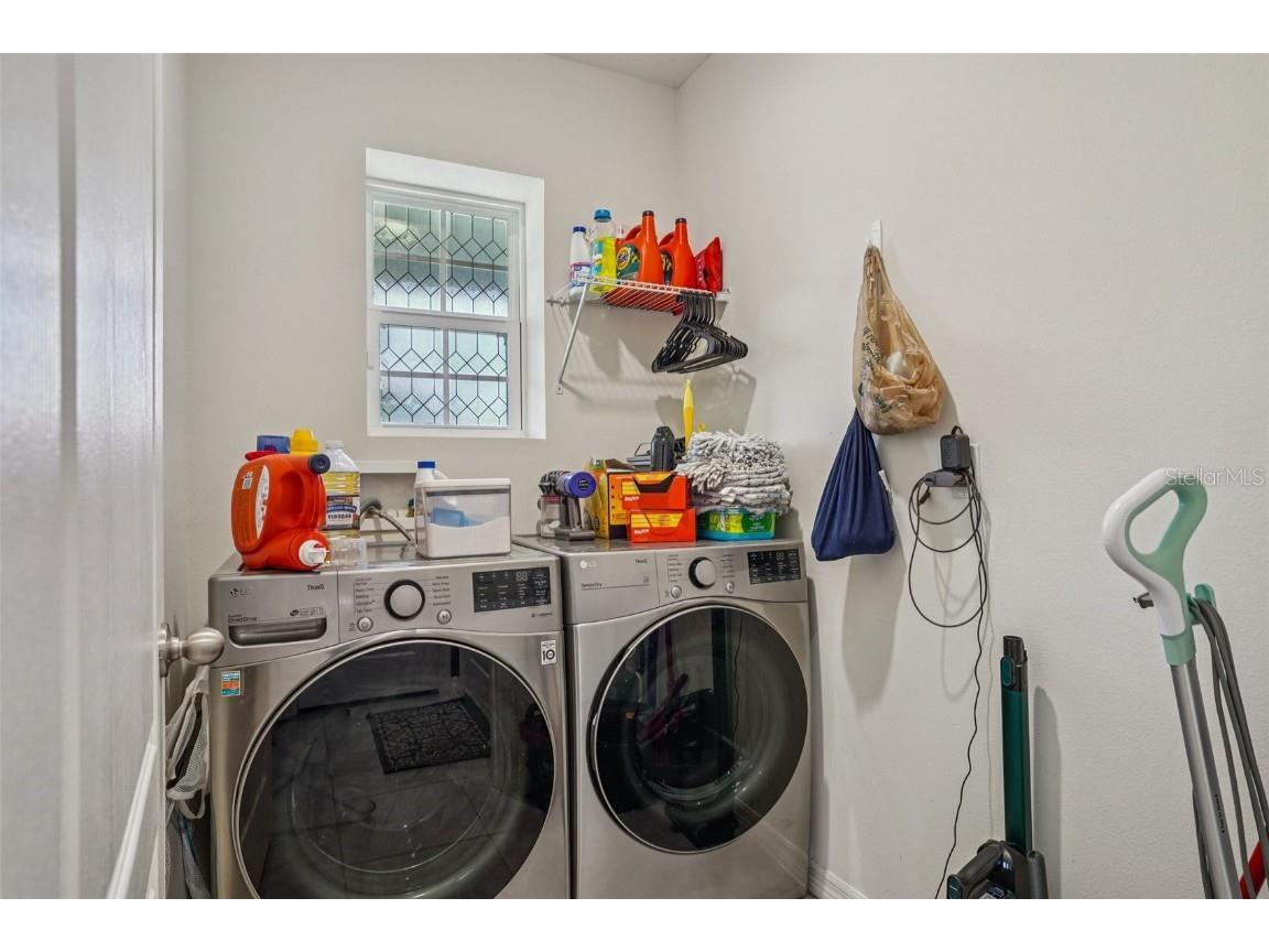 470 Liu Lane Deland FL 32724 V4945967 image19