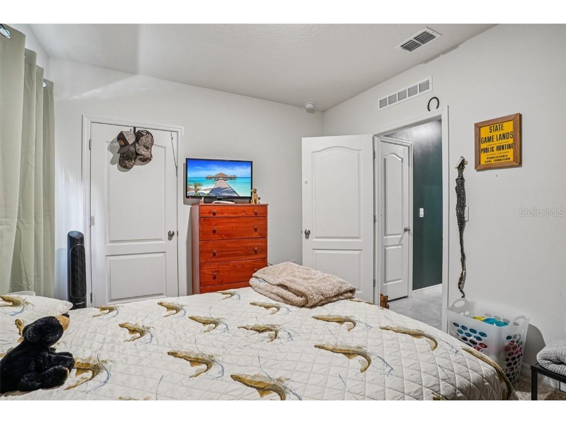 470 Liu Lane Deland FL 32724 V4945967 image23