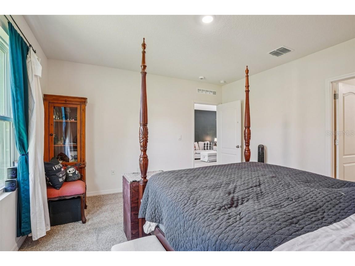 470 Liu Lane Deland FL 32724 V4945967 image27