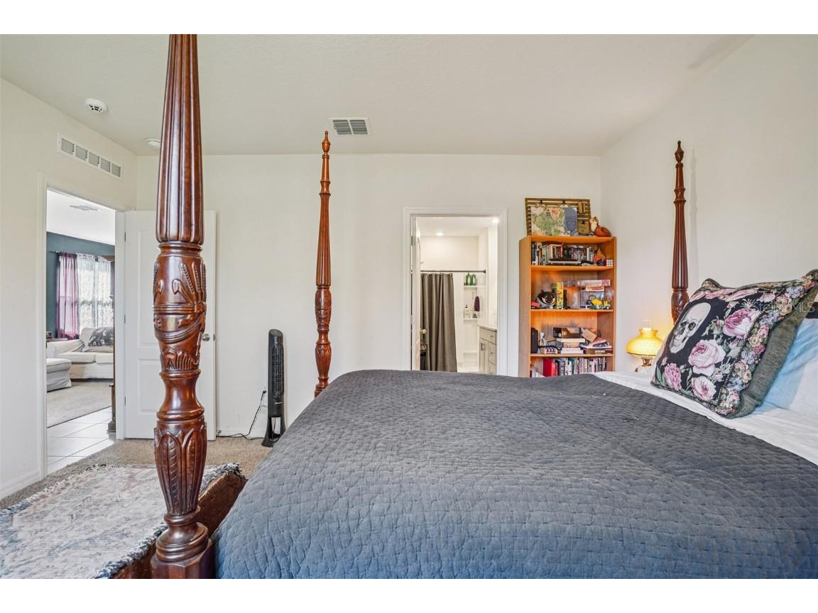 470 Liu Lane Deland FL 32724 V4945967 image28