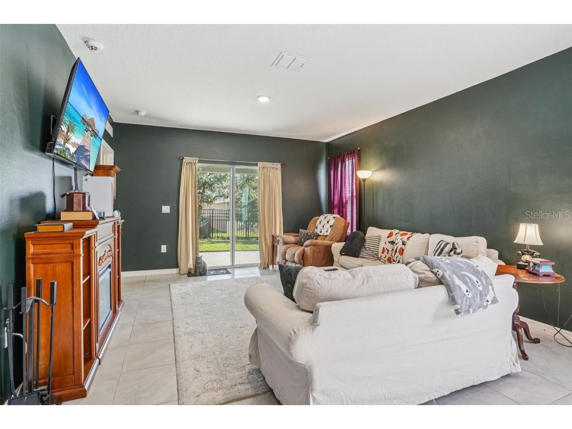 470 Liu Lane Deland FL 32724 V4945967 image9