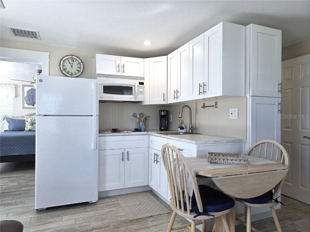 470 S Mccall Road #11 Englewood FL 34223 N6141417 image10