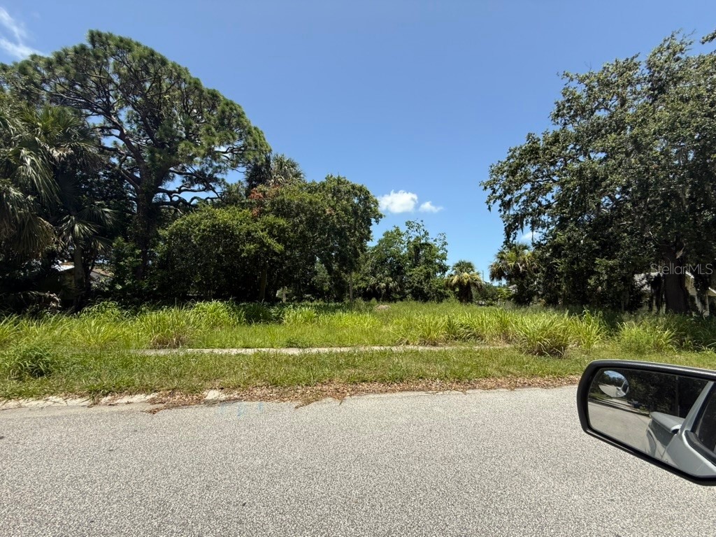 470 S Robbins Avenue Titusville FL 32796 O6359399 image2