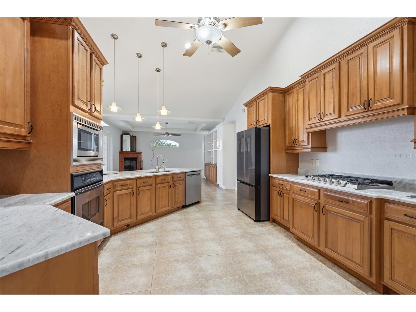 470 Spring Lake Boulevard NW Port Charlotte FL 33952 - LITTLE ALLIGATOR CREEK C7528699 image2