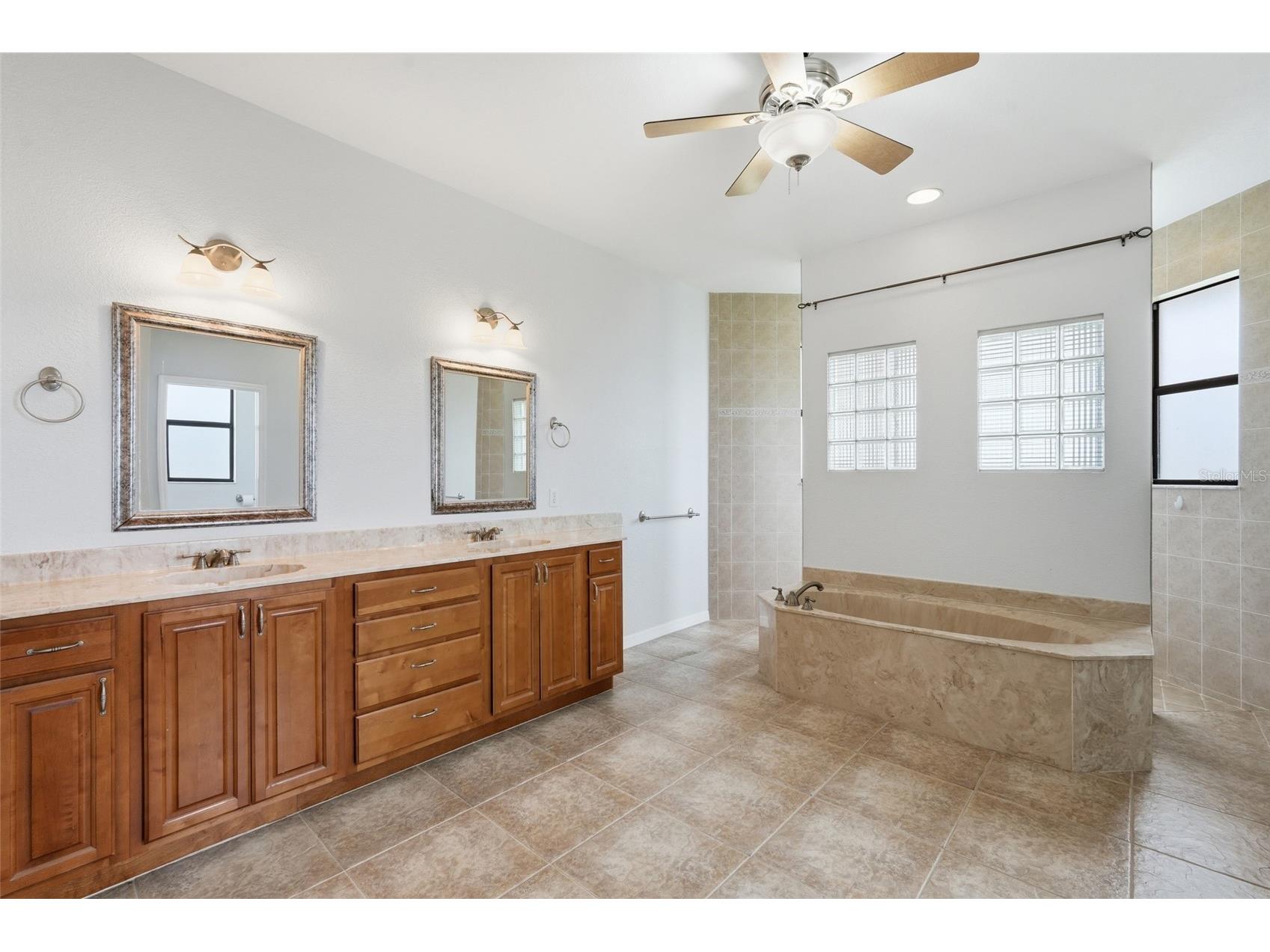 470 Spring Lake Boulevard NW Port Charlotte FL 33952 - LITTLE ALLIGATOR CREEK C7528699 image23