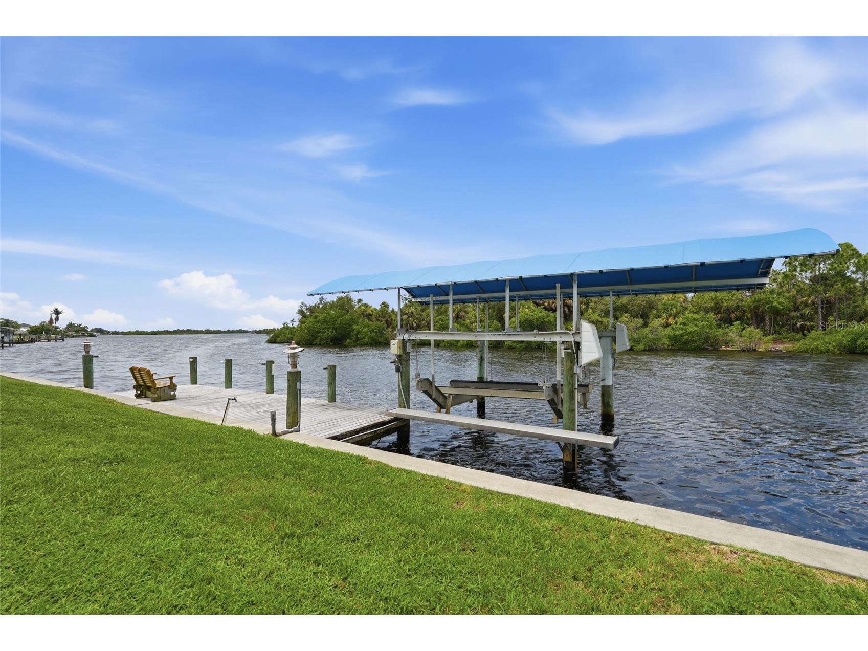 470 Spring Lake Boulevard NW Port Charlotte FL 33952 - LITTLE ALLIGATOR CREEK C7528699 image4