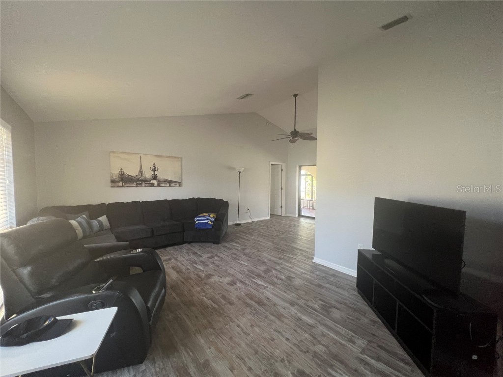 470 Strasburg Drive Port Charlotte FL 33954 - ELKCAM WATERWAY C7517005 image5