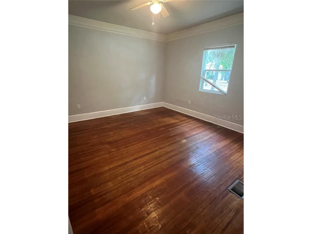 4700 10th Avenue S #1 Saint Petersburg FL 33711 TB8432414 image4