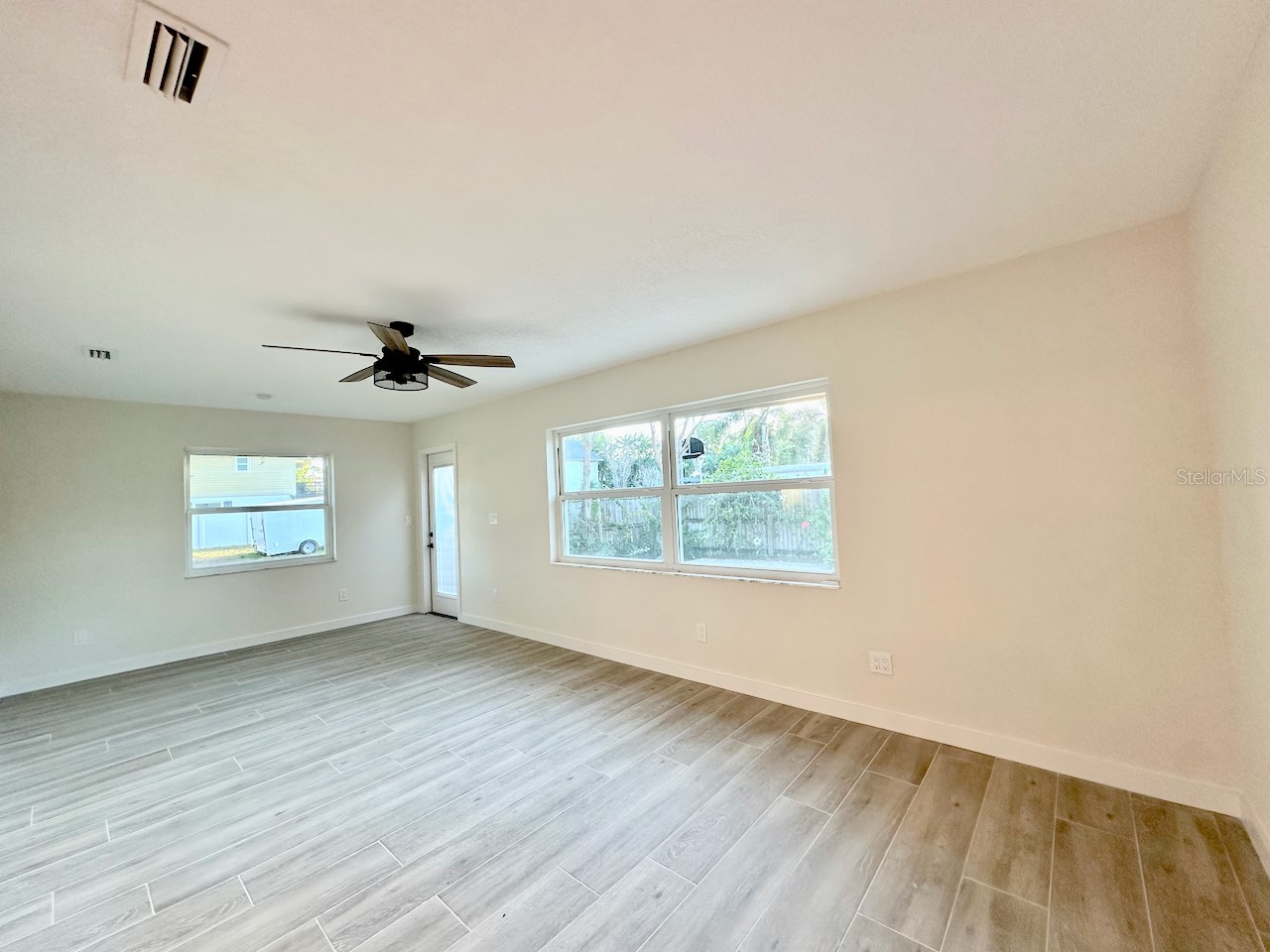 4700 Chancellor Street NE Saint Petersburg FL 33703 TB8450844 image11