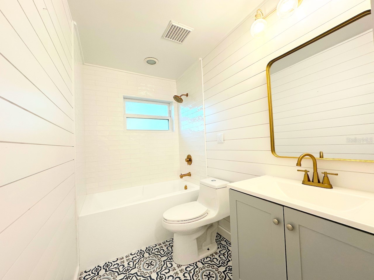 4700 Chancellor Street NE Saint Petersburg FL 33703 TB8450844 image13