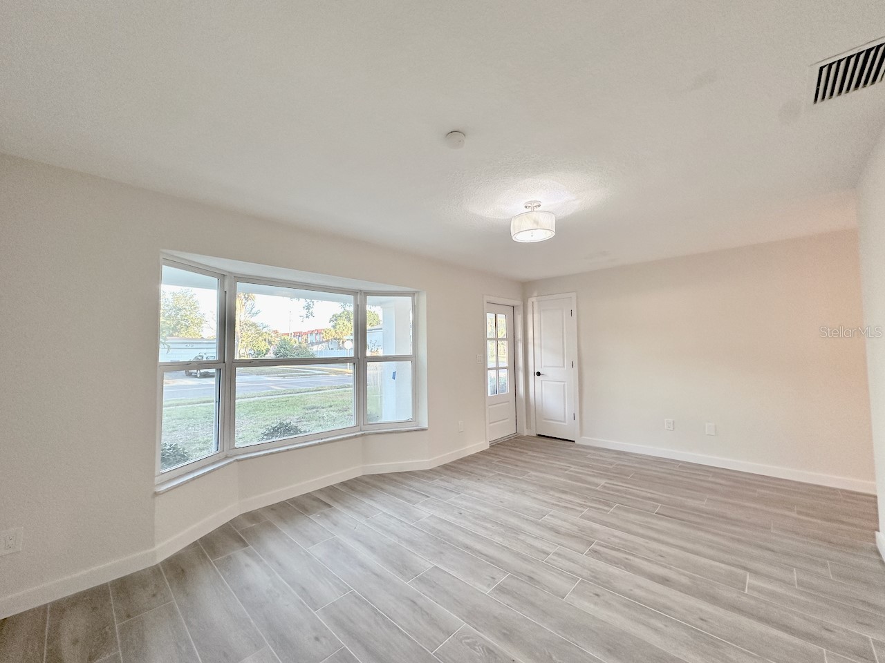 4700 Chancellor Street NE Saint Petersburg FL 33703 TB8450844 image4