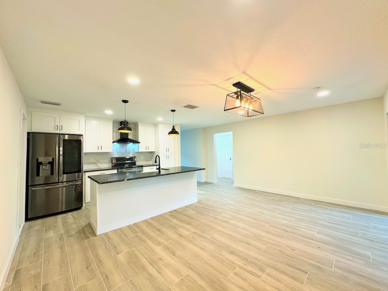 4700 Chancellor Street NE Saint Petersburg FL 33703 TB8450844 image7