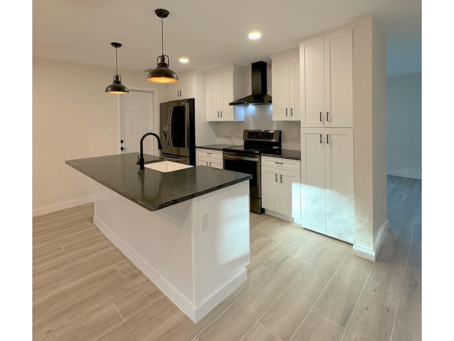 4700 Chancellor Street NE Saint Petersburg FL 33703 TB8450844 image8