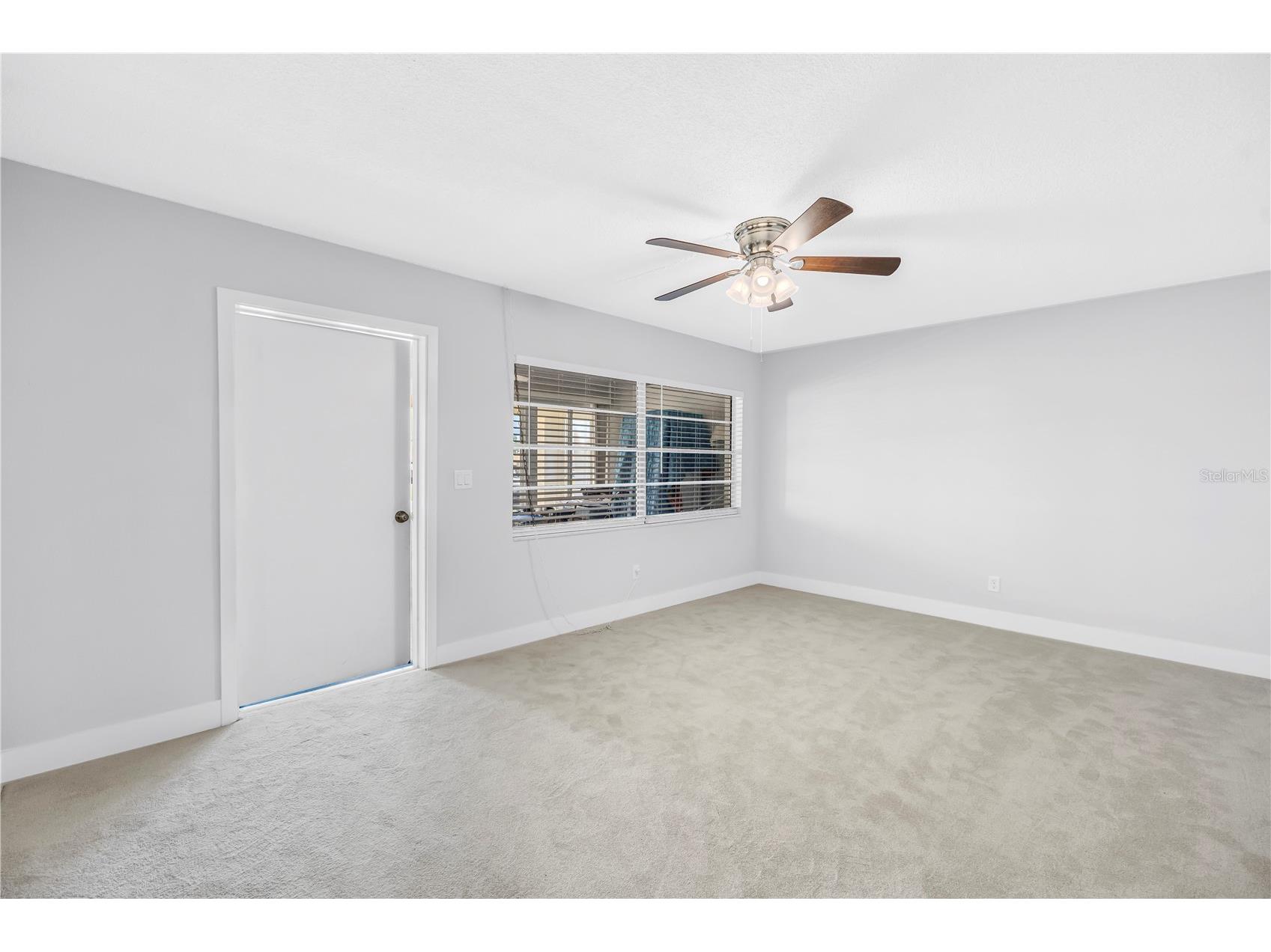 4700 Cove Circle #103 Saint Petersburg FL 33708 TB8493191 image16