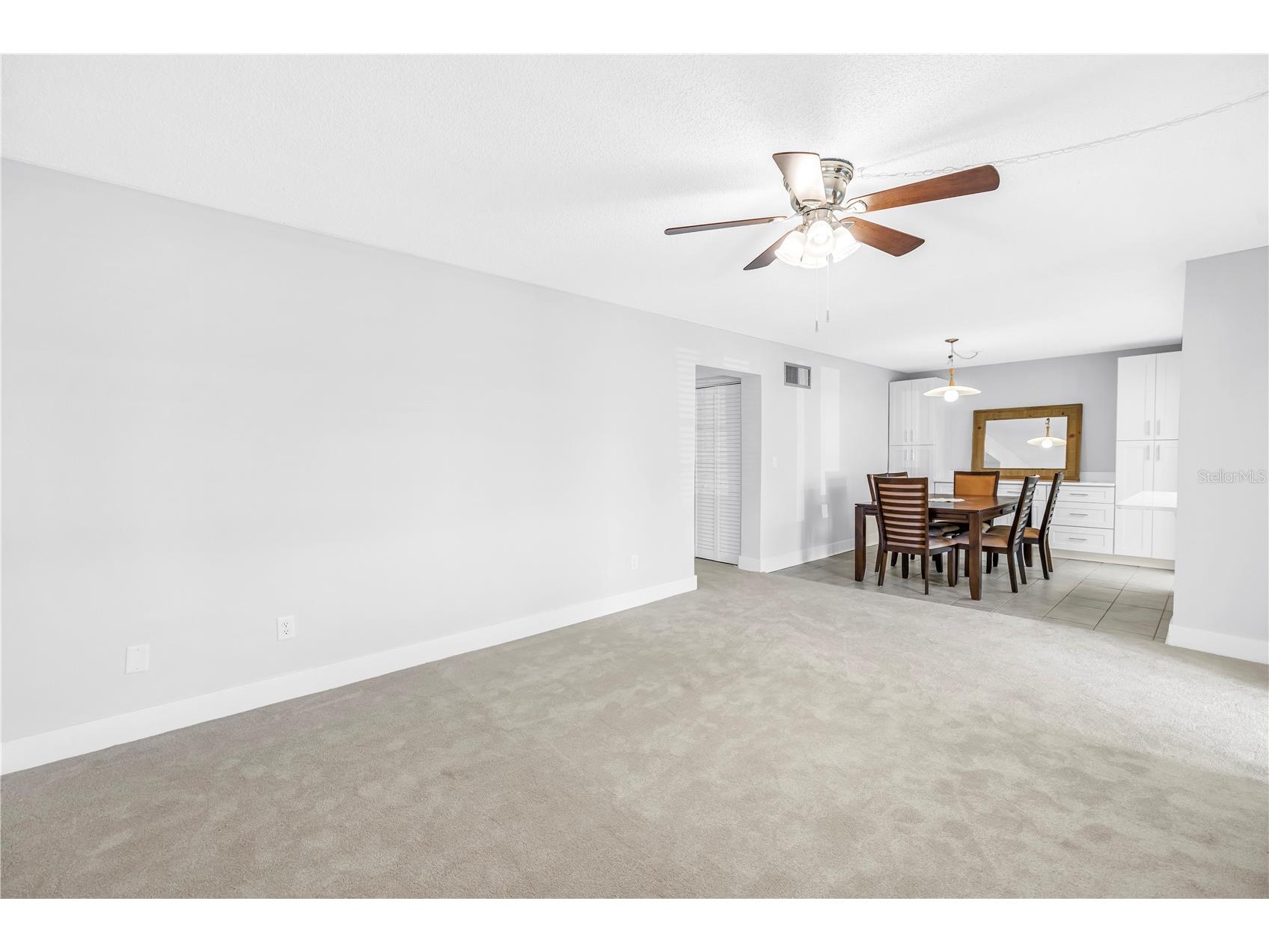 4700 Cove Circle #103 Saint Petersburg FL 33708 TB8493191 image19