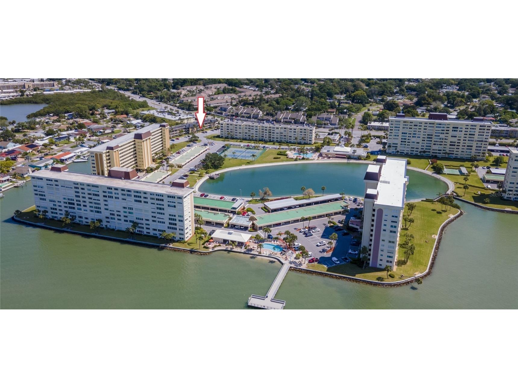 4700 Cove Circle 107, Saint Petersburg, FL, 33708 MLS U8248561