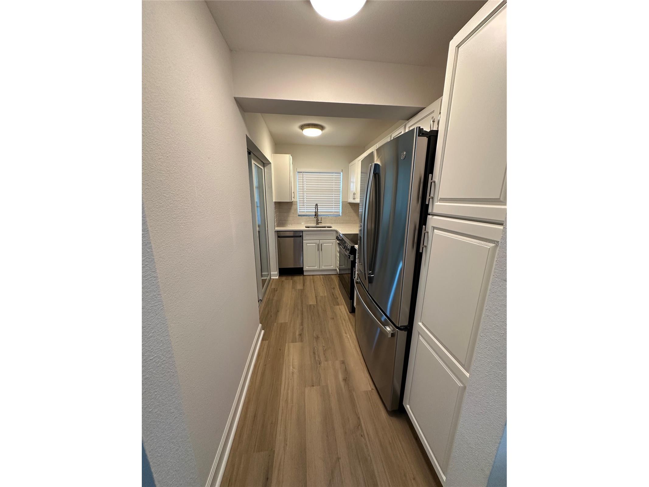 4700 Cove Circle #107 Saint Petersburg FL 33708 TB8502692 image17